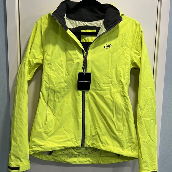 Womens Performance Impasse Cycling Rain Jacket Medium NWT - Picture 1 of 4